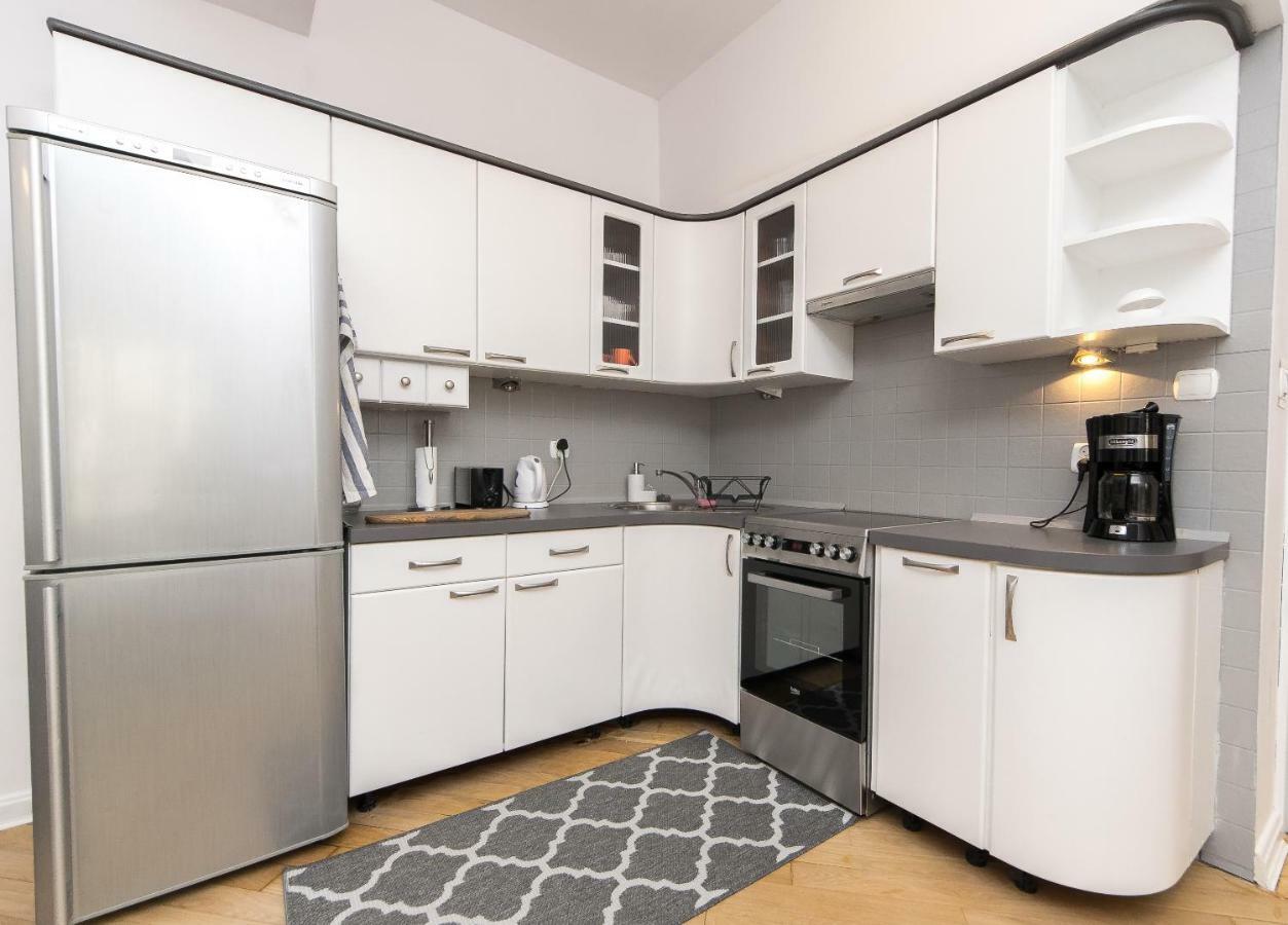 Spacious Apartment In Old Town P4You Pl Krakow Exterior photo