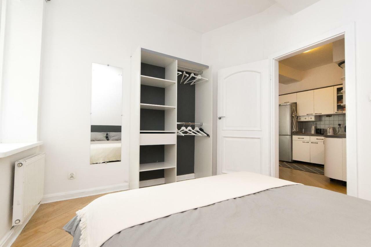Spacious Apartment In Old Town P4You Pl Krakow Exterior photo